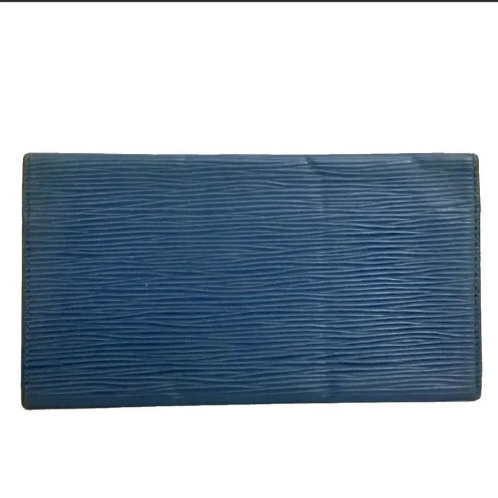 Authentic Louis Vuitton Epi Porte  Bifold Long Wallet /MI0994.